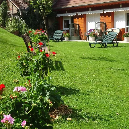 Logis Restaurant La Petite Alsace Hotel