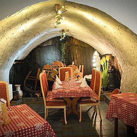 Hotel Logis Restaurant La Petite Alsace Le Hohwald