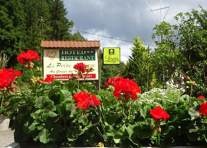 Logis Restaurant La Petite Alsace Hotel 3*