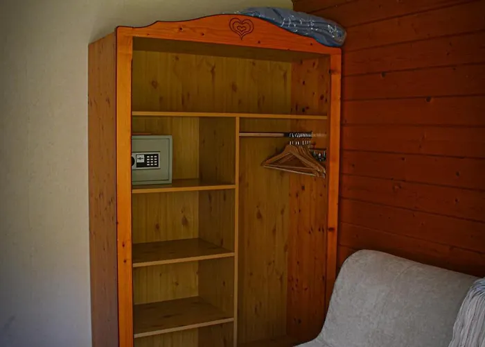 Logis Restaurant La Petite Alsace Hotel 3*