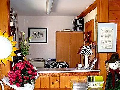 Hotel Logis Restaurant La Petite Alsace 3*